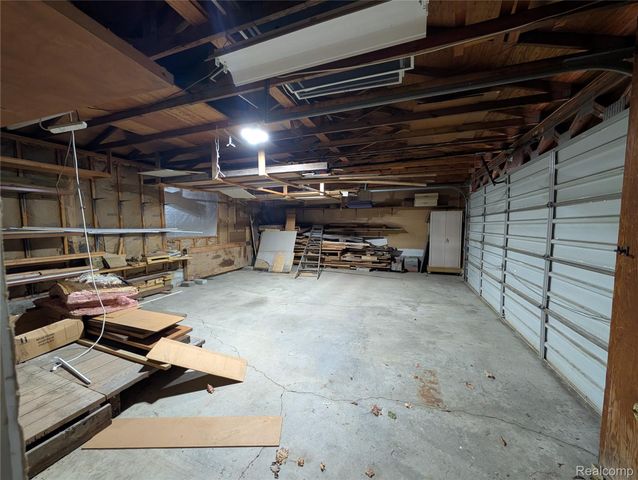 6353 Perry Road, Grand Blanc Charter Township, MI 48439