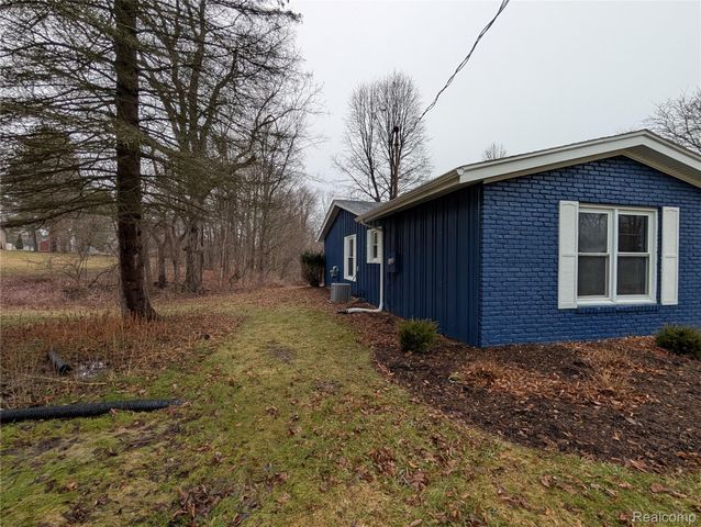 6353 Perry Road, Grand Blanc Charter Township, MI 48439