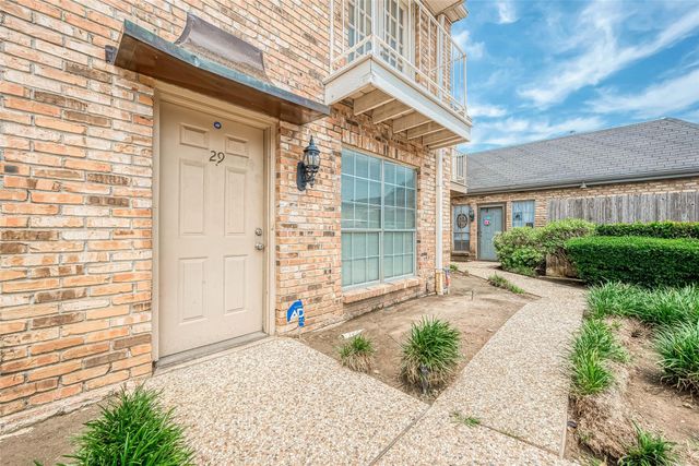 6111 Beverly Hill Street 29, Houston, TX 77057