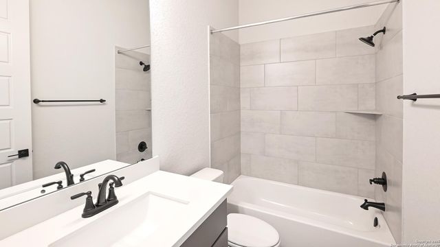 358 Cleveland Way, New Braunfels, TX 78130