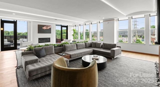 300 E 36th Street C1, Charlotte, NC 28206