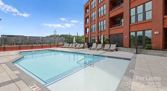 300 E 36th Street C1, Charlotte, NC 28206