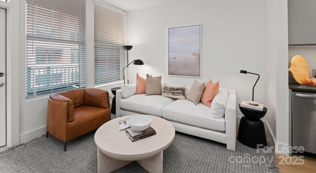 300 E 36th Street C1, Charlotte, NC 28206