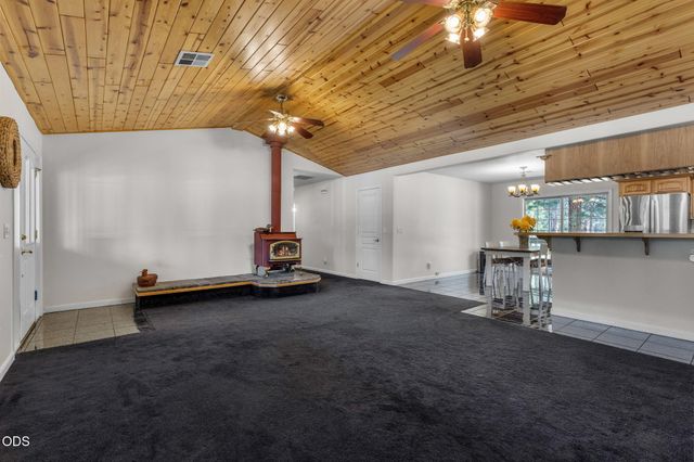 150128 Paul Drive, La Pine, OR 97739