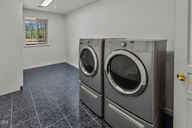 150128 Paul Drive, La Pine, OR 97739