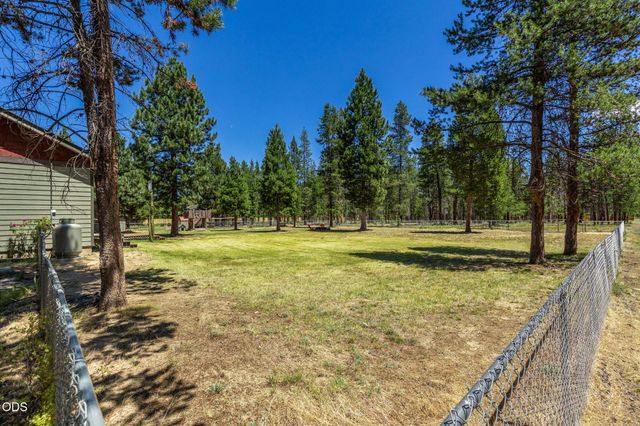 150128 Paul Drive, La Pine, OR 97739