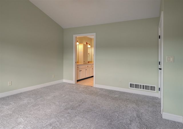 2926 Grand Isle Drive, Belmont, MI 49306