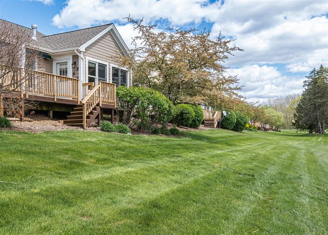 2926 Grand Isle Drive, Belmont, MI 49306