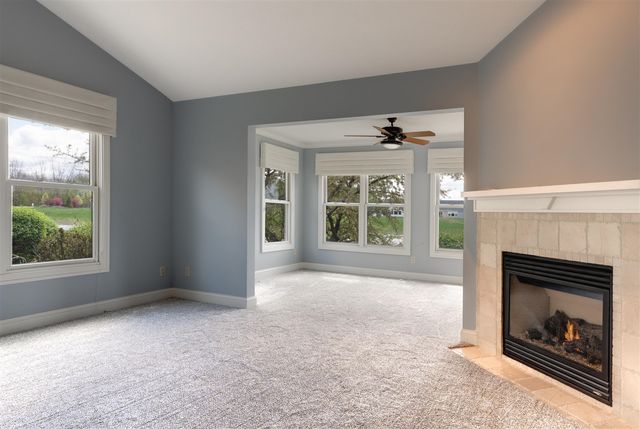 2926 Grand Isle Drive, Belmont, MI 49306