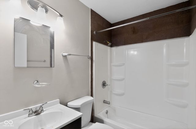 8114 E 36th Street, Indianapolis, IN 46226