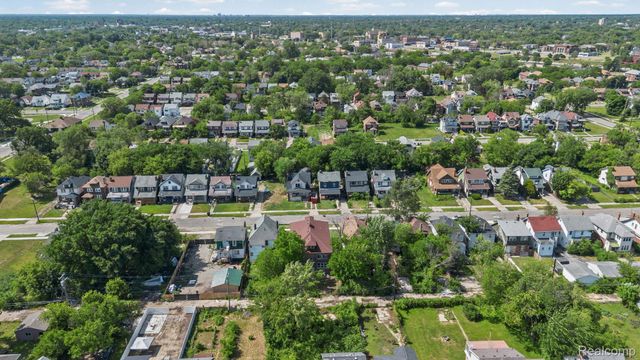 5319 Ivanhoe Street, Detroit, MI 48204