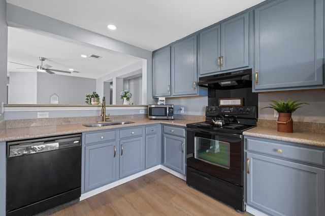 2322 Kuykendall DR, Georgetown, TX 78626