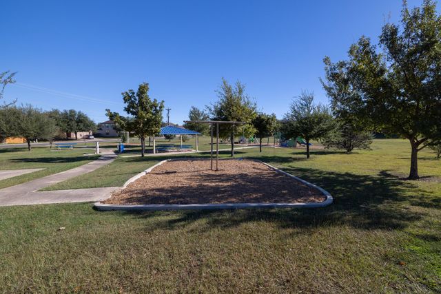 2322 Kuykendall DR, Georgetown, TX 78626