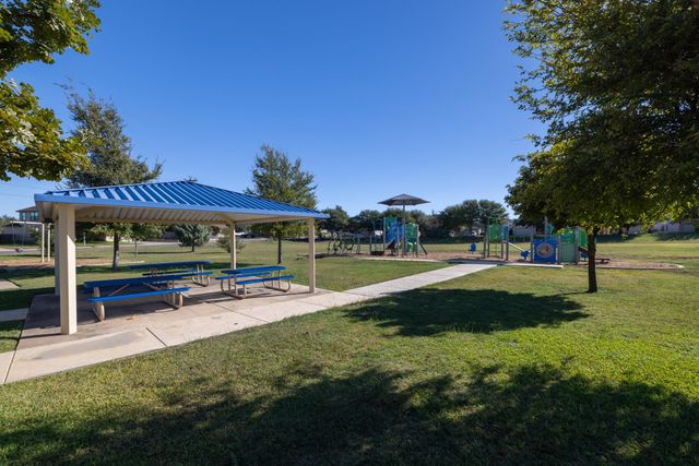 2322 Kuykendall DR, Georgetown, TX 78626