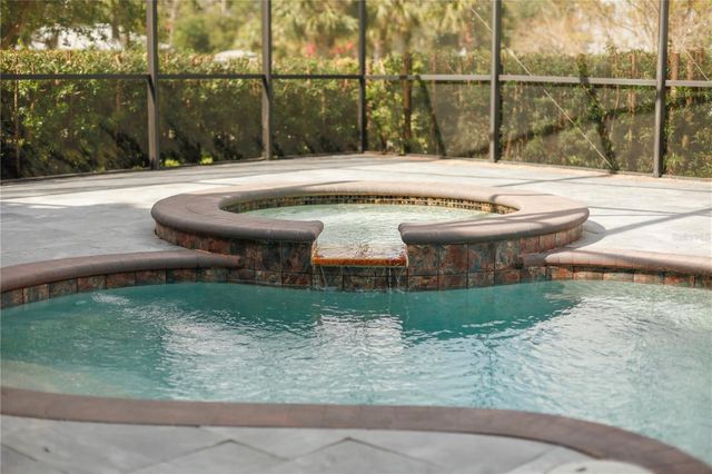 8394 LOOKOUT POINTE DRIVE, Windermere, FL 34786