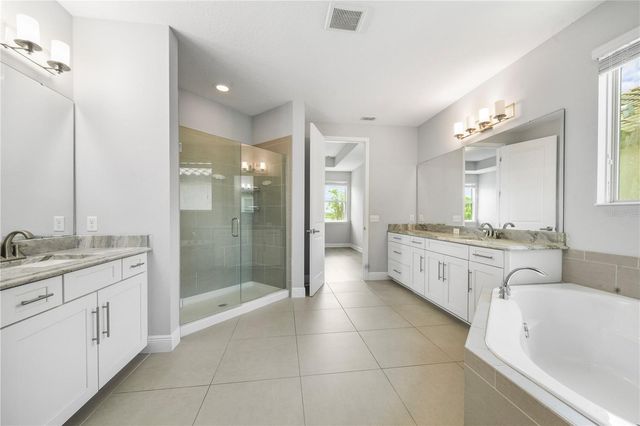 8394 LOOKOUT POINTE DRIVE, Windermere, FL 34786