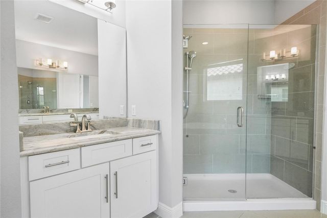 8394 LOOKOUT POINTE DRIVE, Windermere, FL 34786