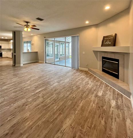 9318 HERITAGE OAK COURT, Tampa, FL 33647