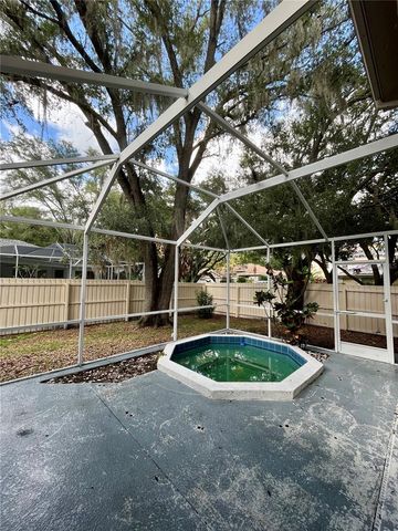 9318 HERITAGE OAK COURT, Tampa, FL 33647