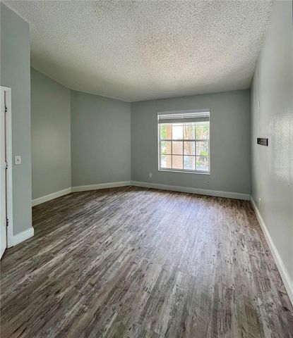 9318 HERITAGE OAK COURT, Tampa, FL 33647
