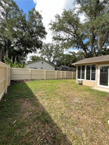 9318 HERITAGE OAK COURT, Tampa, FL 33647