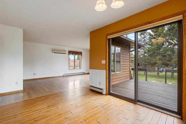 3718 7th St, Superior, WI 54880
