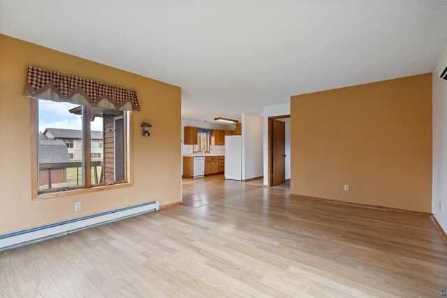 3718 7th St, Superior, WI 54880