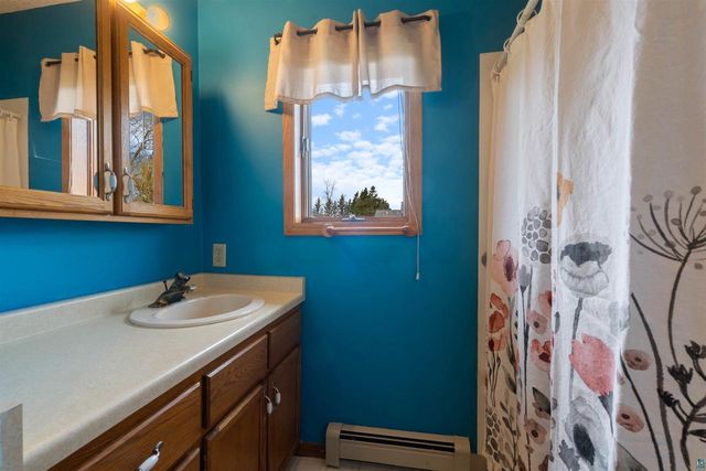 3718 7th St, Superior, WI 54880