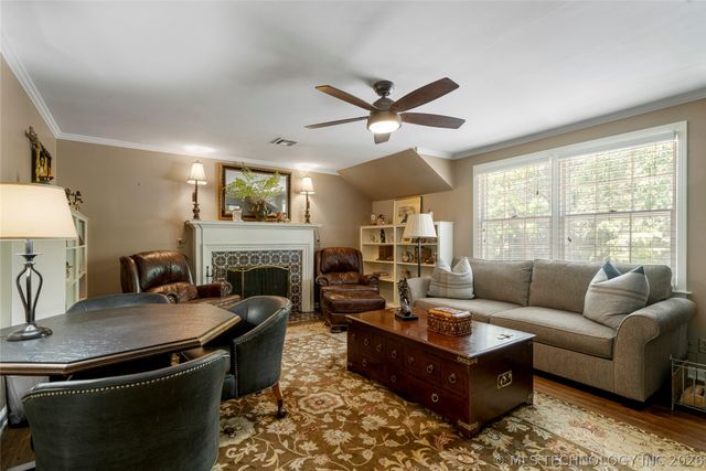 1218 E 30th Place, Tulsa, OK 74114