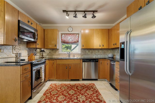 1218 E 30th Place, Tulsa, OK 74114