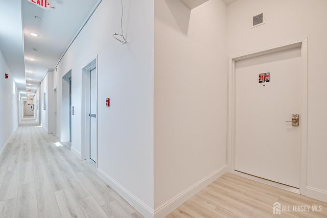 21 Station Place, Metuchen, NJ 08840