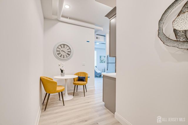 21 Station Place, Metuchen, NJ 08840