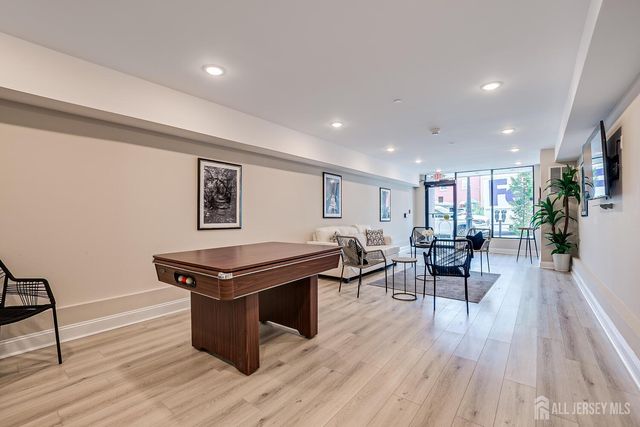 21 Station Place, Metuchen, NJ 08840