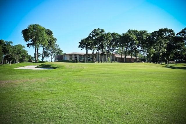 18341 Shore Drive, Kemp, TX 75143