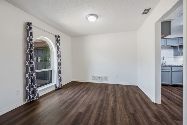 18341 Shore Drive, Kemp, TX 75143