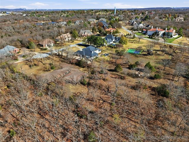 5810 Oak Forest Lane, Tulsa, OK 74131