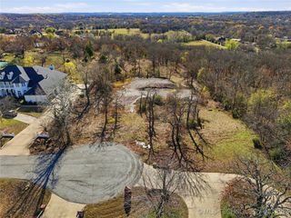 5810 Oak Forest Lane, Tulsa, OK 74131