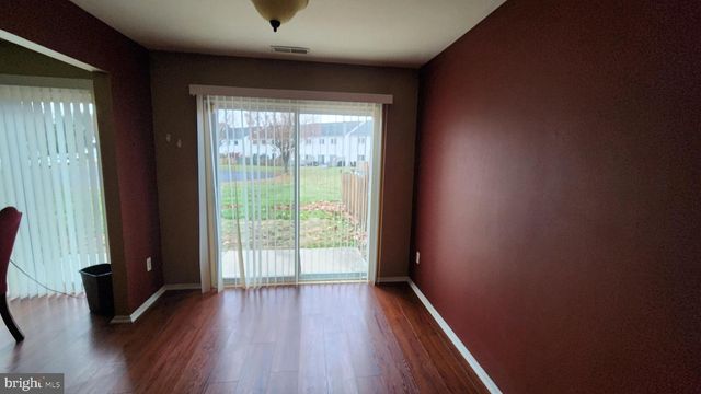 4 NUTMEG DR, Lumberton, NJ 08048