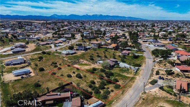 39833319 Plumas, Hesperia, CA 92345