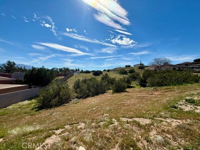 39833319 Plumas, Hesperia, CA 92345