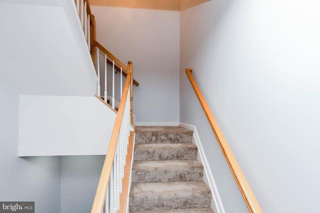 5016 IVORY WALTERS LN SE, Washington, DC 20019