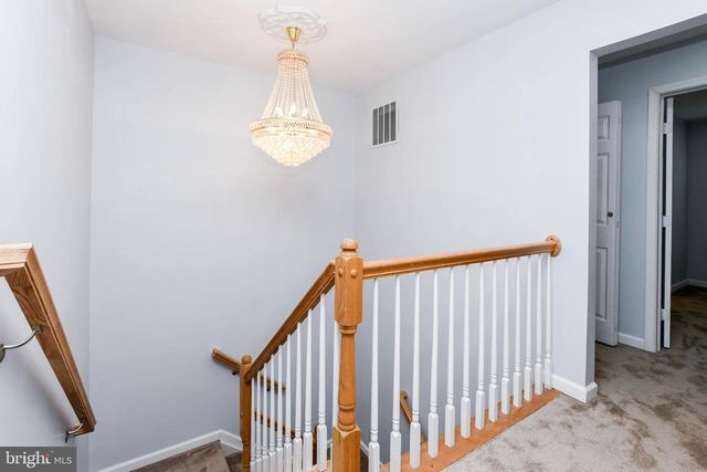 5016 IVORY WALTERS LN SE, Washington, DC 20019