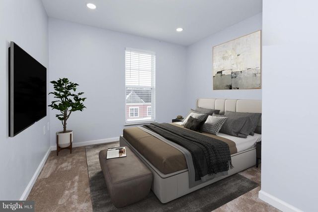 5016 IVORY WALTERS LN SE, Washington, DC 20019
