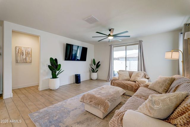 19448 W BADGETT Lane, Litchfield Park, AZ 85340