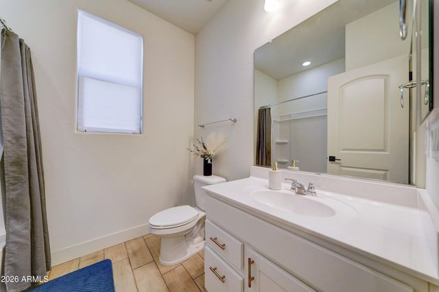 19448 W BADGETT Lane, Litchfield Park, AZ 85340