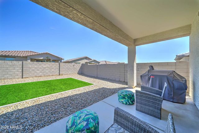 19448 W BADGETT Lane, Litchfield Park, AZ 85340