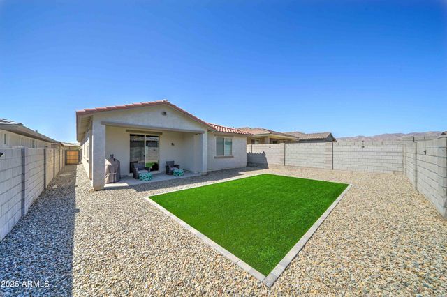 19448 W BADGETT Lane, Litchfield Park, AZ 85340