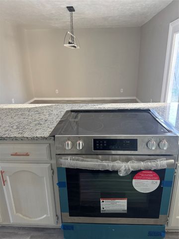 2125 Kings Road, Carrollton, TX 75007