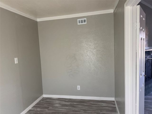 2125 Kings Road, Carrollton, TX 75007