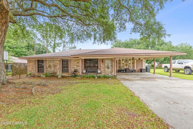 130 Guadalupe Street, New Iberia, LA 70563